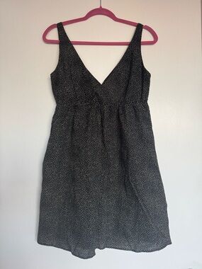 Old Navy Women’s Micro Dot Pattern Black White Tank Babydoll Mini Dress Sz M